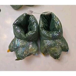 New Dinosaur Slippers with colored tips, soft and comfy Kids small, med, large